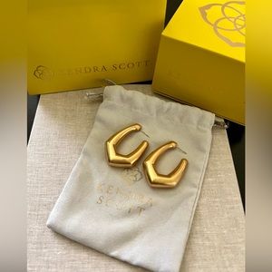 Kendra Scott Kaia Hoop Earrings Vintage Gold